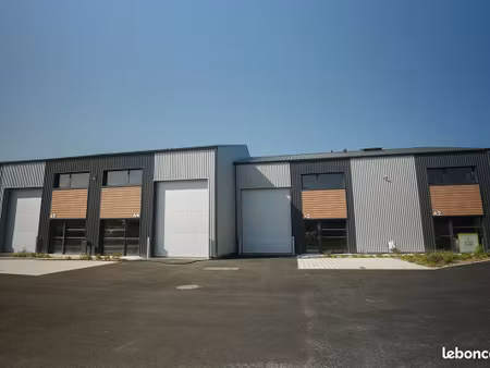 local 119 m² saint-molf
