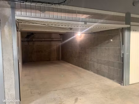 location box garage avenue besnardiere