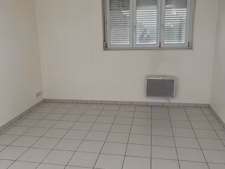 ? f2 lumineux avec parking et box – soissons (02200)