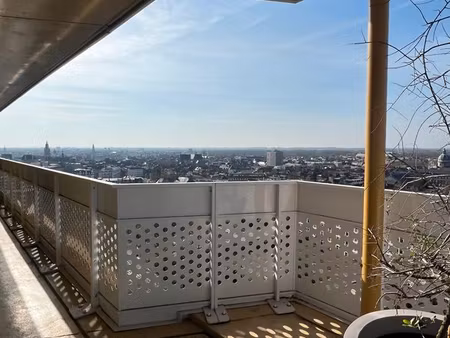 ? à louer – appartement t3 – 68m² – hyper centre de lille (résidence lille emblem)