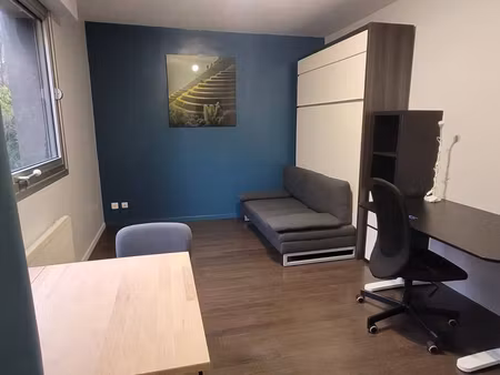 studio meublé