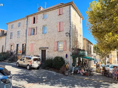 immeuble 4 pièces 113 m²