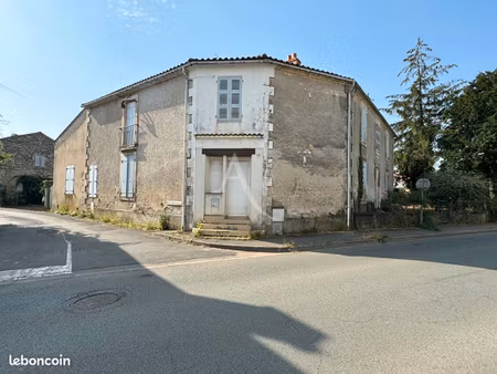 maison 12 pièces 330 m²