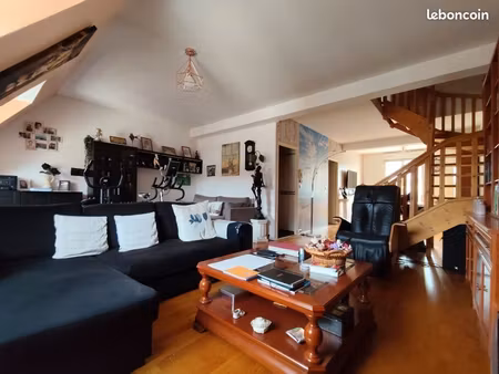 duplex 4 pièces 106 m²
