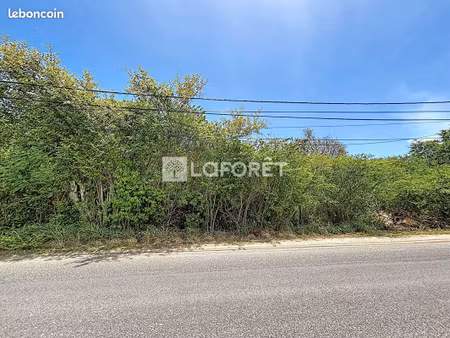 terrain 27700 m² le moule