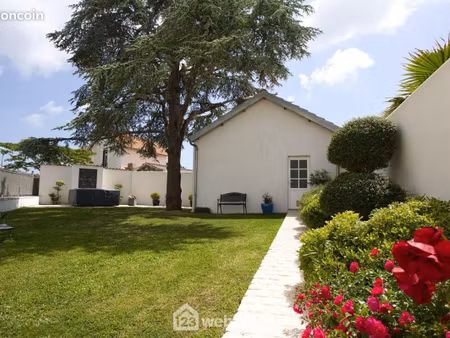 maison 7 pièces 163 m²
