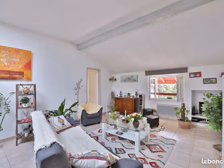 bidart – appartement t4 avec jardin et terrasse