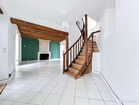 maison 5 pièces 100 m²