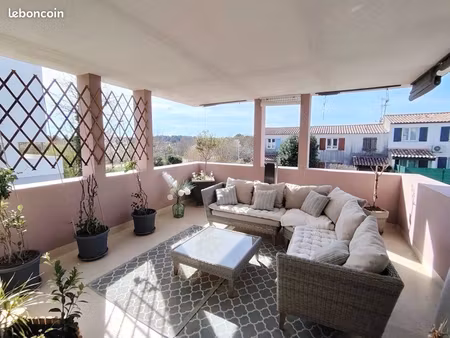 à vendre - bel appartement t2 45m2 + terrasse 16m2 + cave + garage