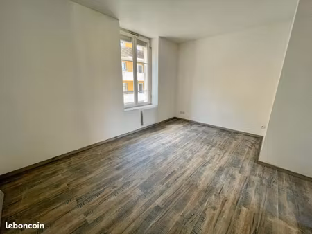 studio 1 pièce 21 m²