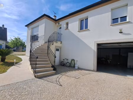 pavillon 7 pièces 140 m²