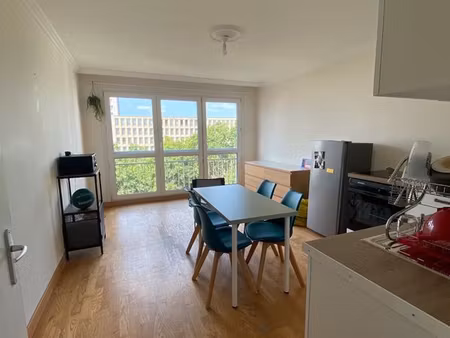 appartement 2 chambres - ile de nantes - proche centre - chu - tram