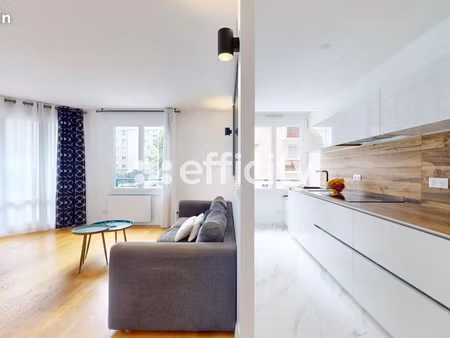 appartement 4 pièces 90 m²