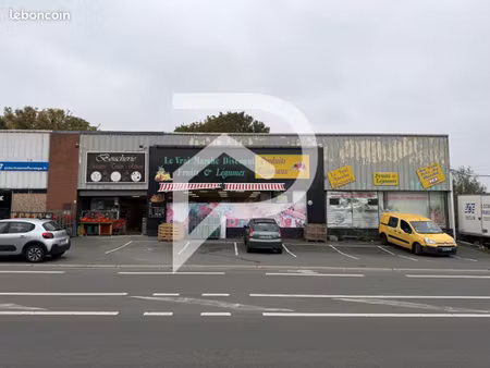 fonds de commerce 390 m²