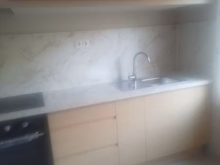 loue t3 haut de villa