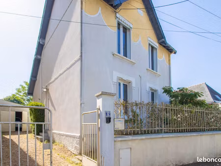 maison 6 pièces 93 m²