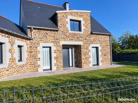 maison en pierre