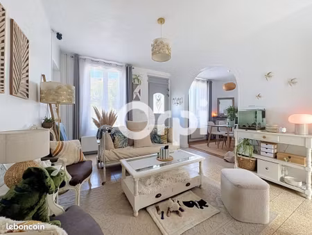 maison 5 pièces 90 m²