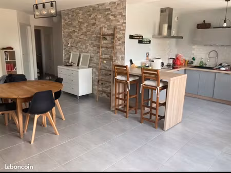 appartement 3 pièces 77 m2
