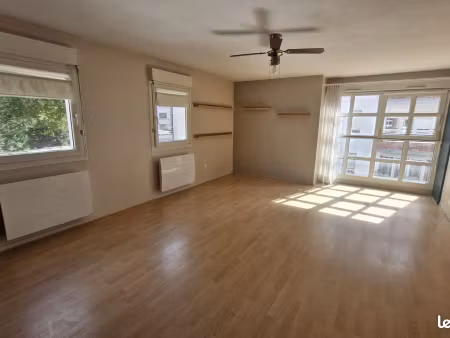 lille vauban / gambetta - grand t2 lumineux - 54m2 + parking souterrain