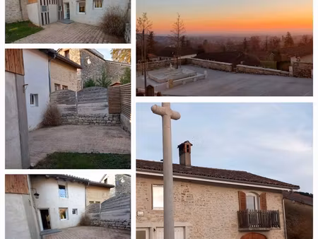 maison village ceyzeriat mont july