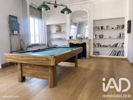 maison 9 pièces 340 m²