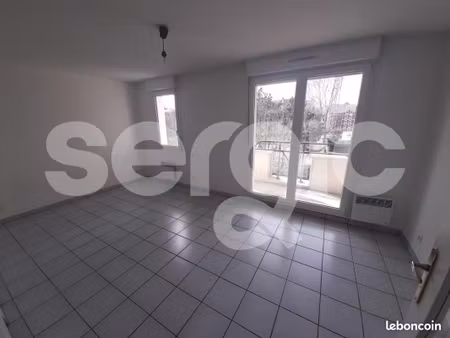 studio 2 pièces 25 m²