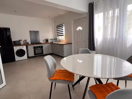 appartement f3 meublé à gosier dampierre