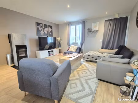 appartement t3 refait à neuf (85 m²) - parking & jardin collectif - dole