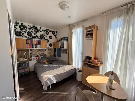 appartement 1 pièce 19 m²