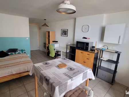 studio meublé etudiant 23m2_aubenas