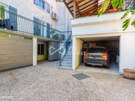maison de village 6 pièces 214 m²