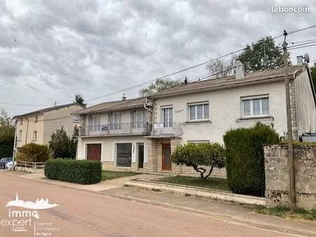 maison de village 7 pièces 267 m²