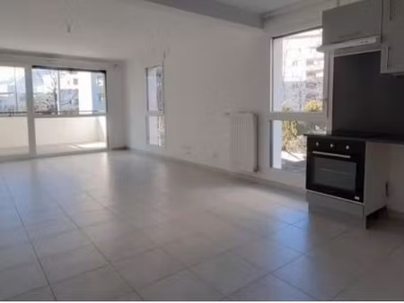 appartement t3 + garage dans résidence moderne et sécurisée