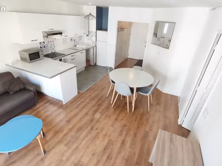 location apparement t2 avec place de parking - clichy