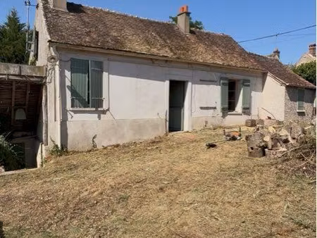 maison et dépendance indépendante avec grand jardin