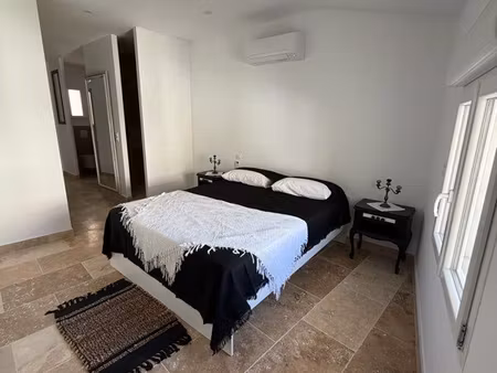 maison à la palme meuble
