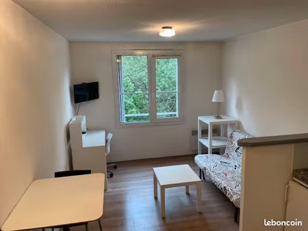 studio étudiants meublé