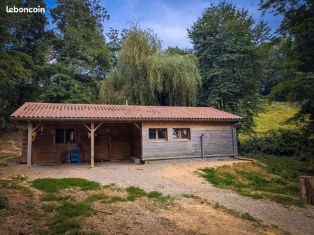 chalet en bois sans voisins