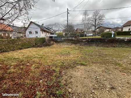 terrain 500 m² aix les bains