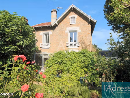 maison 6 pièces 97 m²