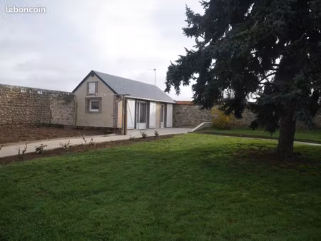 studio meublé à la ferme