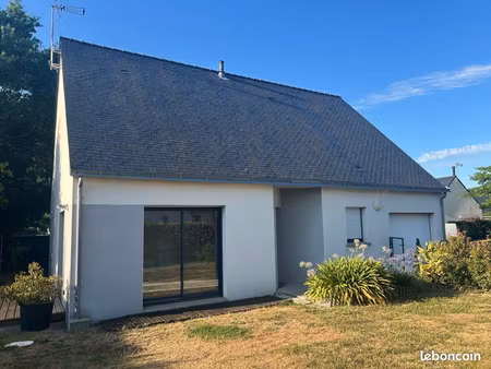 maison au calme centre st lyphard