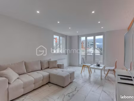 appartement 3 pièces 54 m²