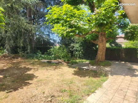 appartement 5 pièces 164 m²