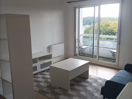 t1 bis meublé locmaria