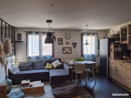 appartement - 60 m² - monplaisir