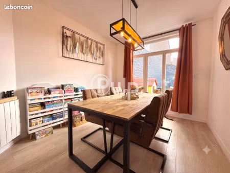 maison de ville 6 pièces 75 m²