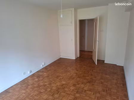 appartement t3 proche des facultés iut à brest kergoat