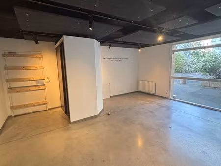 local commercial 64 m² – annemasse centre  secteur gare